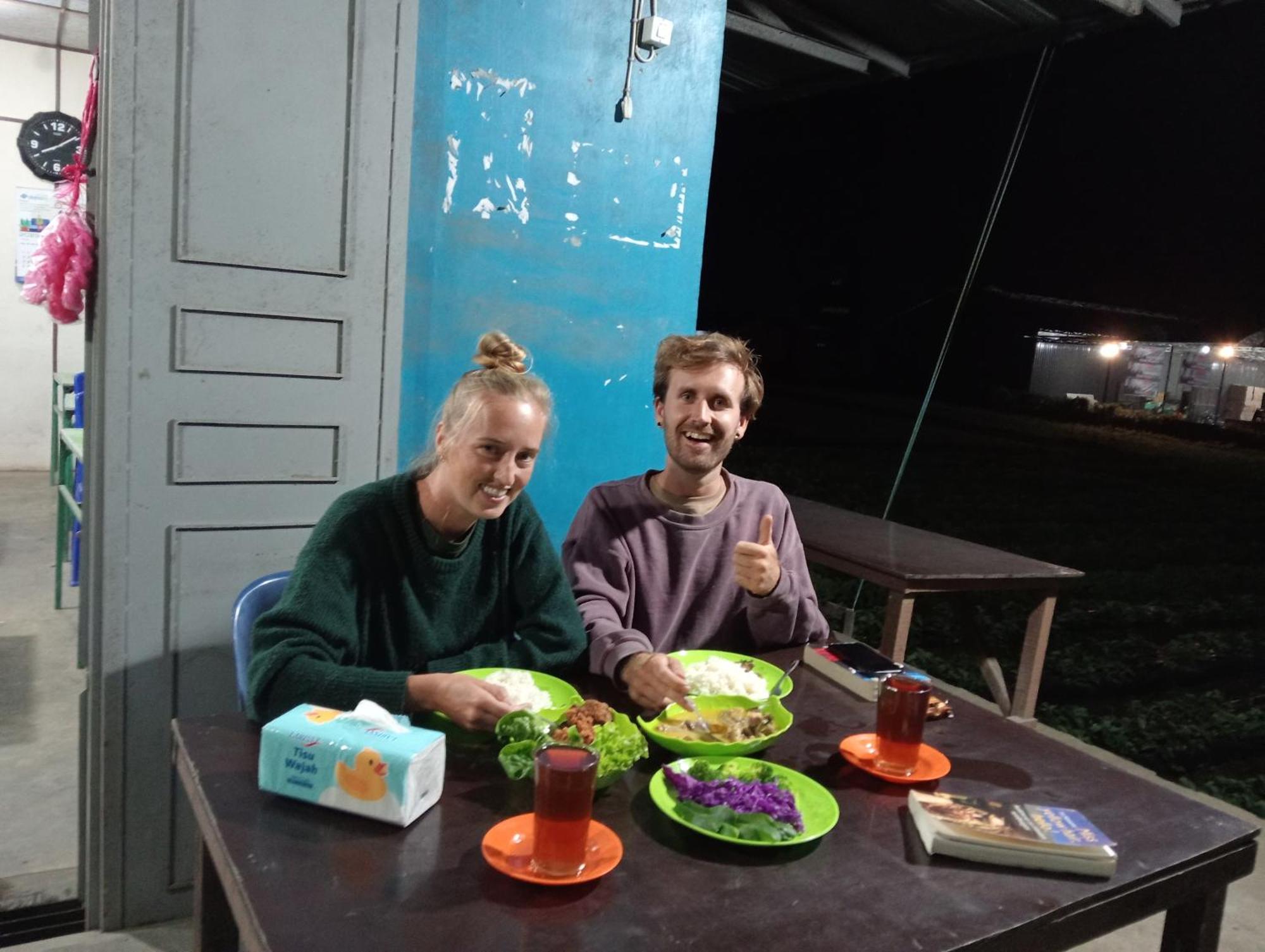 Vulkaan Homestay Berastagi Kültér fotó